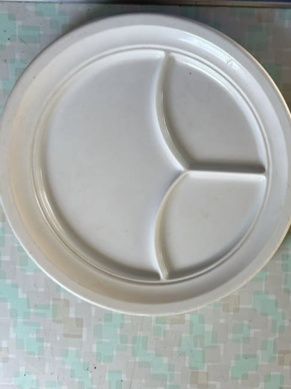 2 Vintage Dallas Ware Plastic Divided Plate Reusable Portion Plate